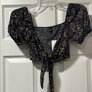 Windsor Navy Floral Puff Sleeve Blouse